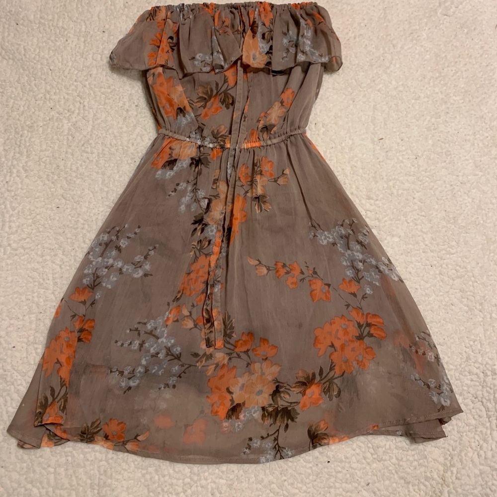 Strapless dres